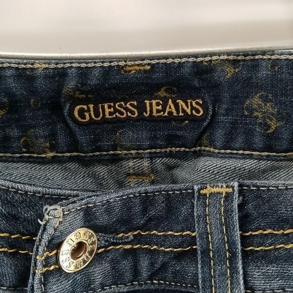 Guess Jeans Womens Size 29/32 Rear Button Pockets Boot Cut Blue Denim Low Rise - Picture 8 of 9